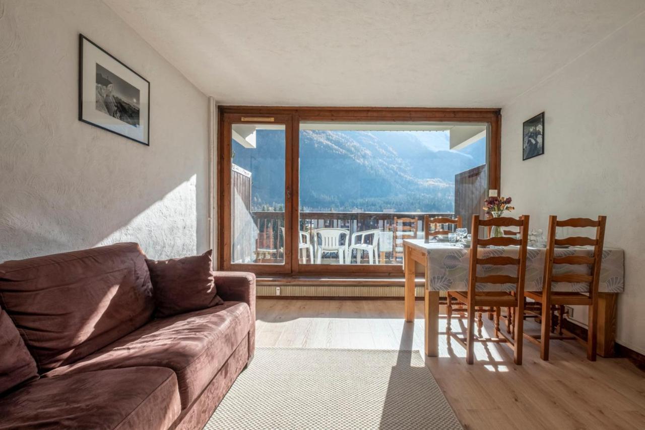 Nice Studio With Balcony In Chamonix Exterior photo