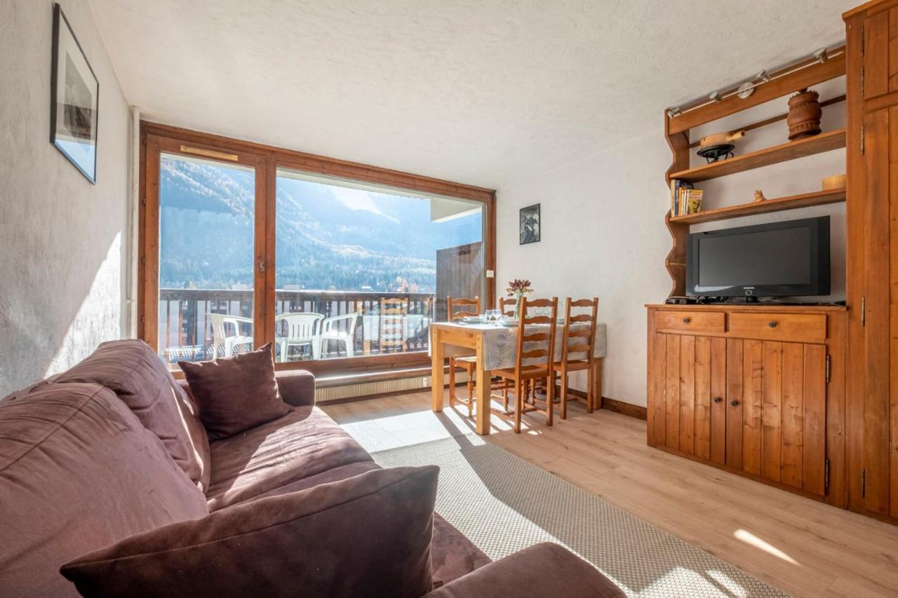 Nice Studio With Balcony In Chamonix Exterior photo